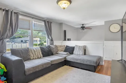 35 Western Avenue Rochester NH 03867