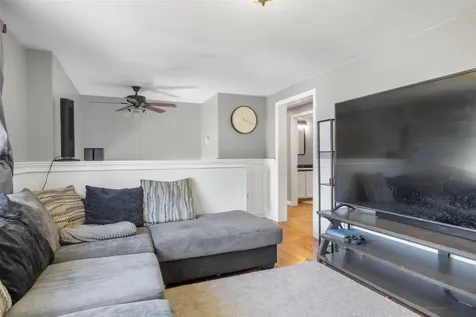 35 Western Avenue Rochester NH 03867