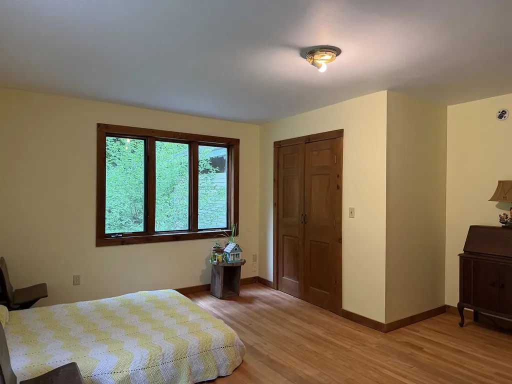 26 Kings Row Middlebury VT 05753
