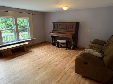 26 Kings Row Middlebury VT 05753