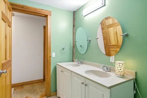 15 Maple View Drive Bradford NH 03221