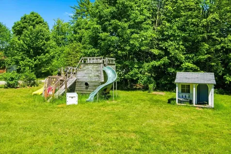 15 Maple View Drive Bradford NH 03221