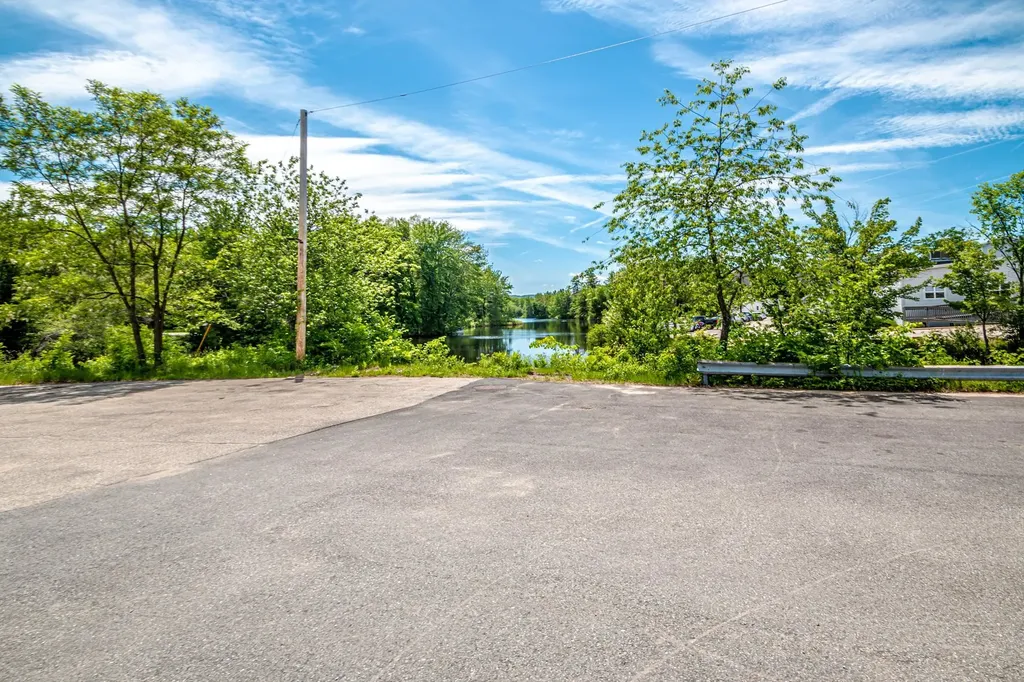 45 Main Street Conway NH 03813
