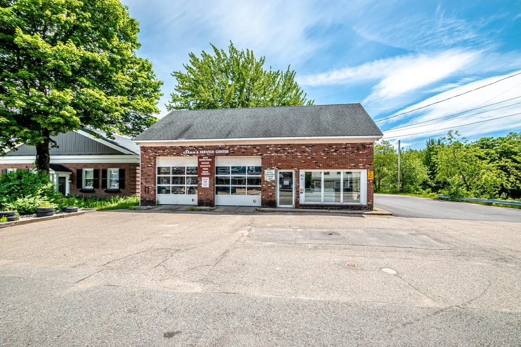 45 Main Street Conway NH 03813