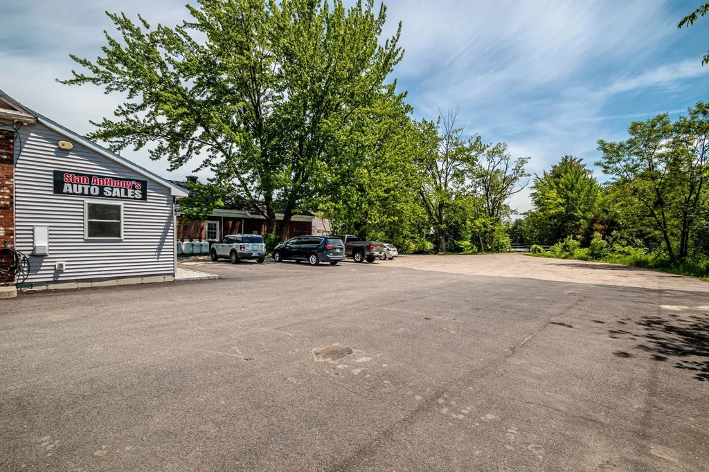 45 Main Street Conway NH 03813