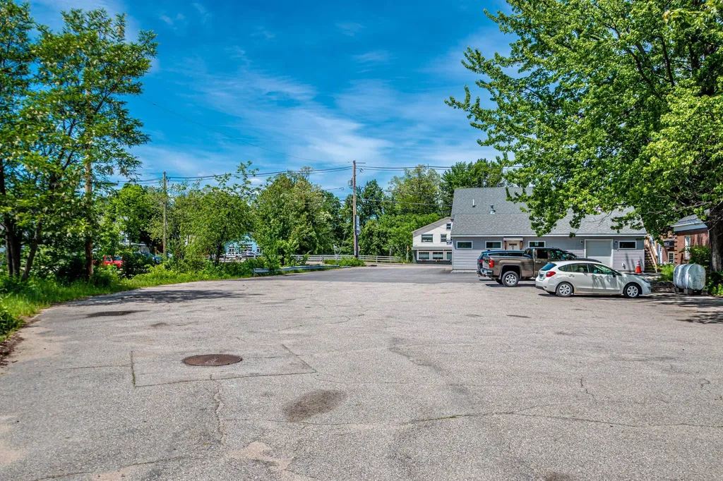 45 Main Street Conway NH 03813