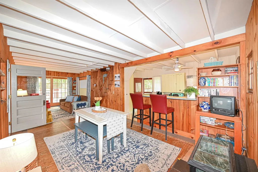 154 Crescent Lake Road Acworth NH 03601