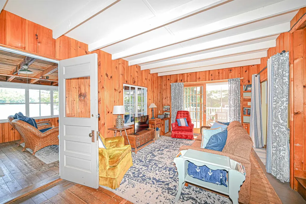 154 Crescent Lake Road Acworth NH 03601