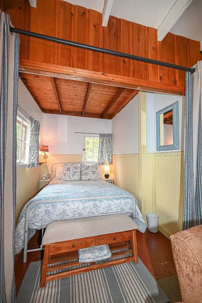 154 Crescent Lake Road Acworth NH 03601
