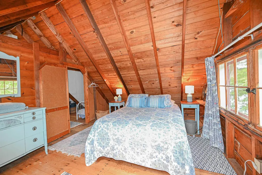 154 Crescent Lake Road Acworth NH 03601