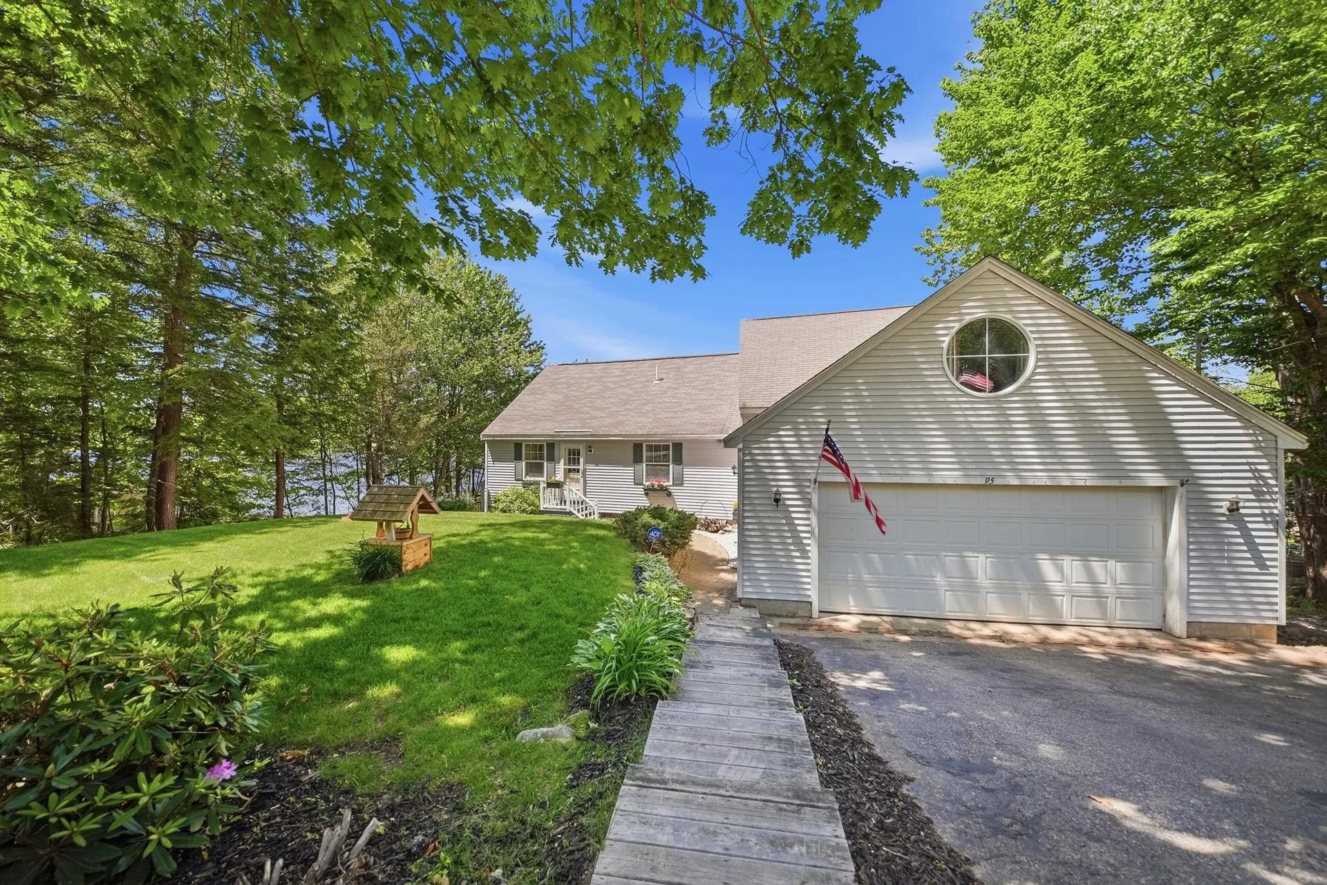 95 Lakeshore Drive Gilmanton NH 03227