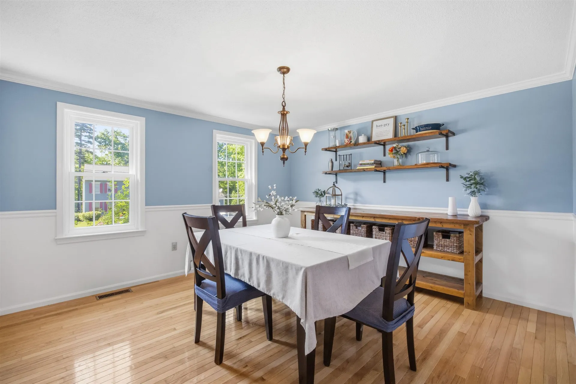 8 Bennington Road Nashua NH 03064