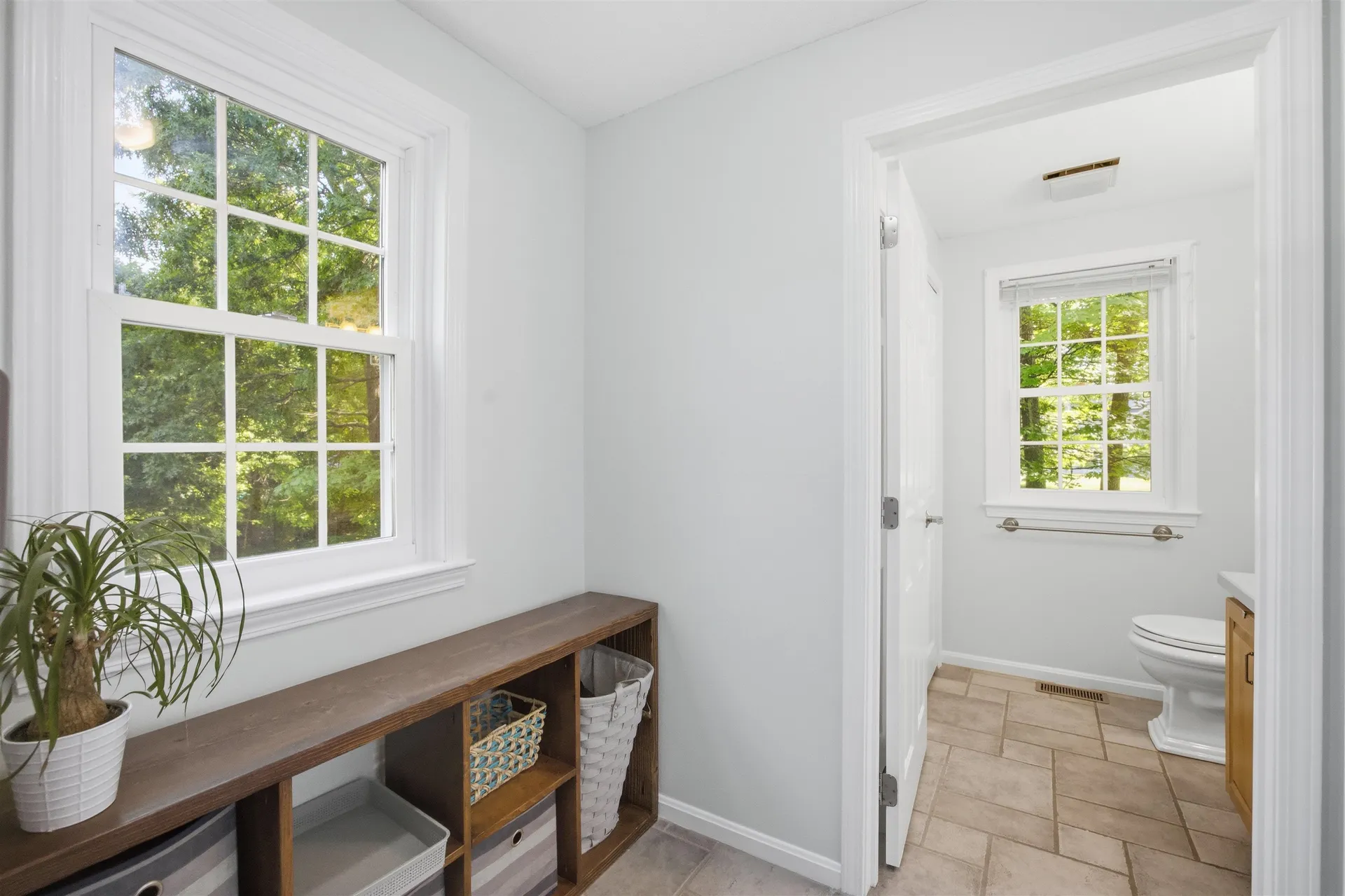 8 Bennington Road Nashua NH 03064