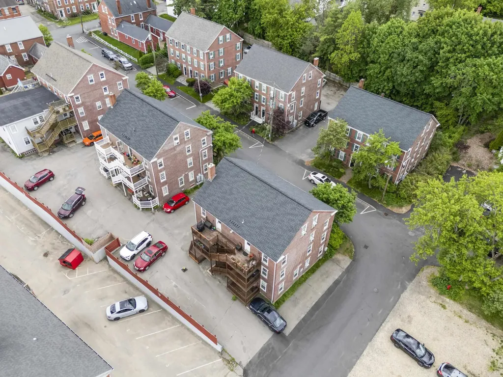 412 2nd Street Rollinsford NH 03869