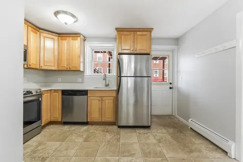 412 2nd Street Rollinsford NH 03869