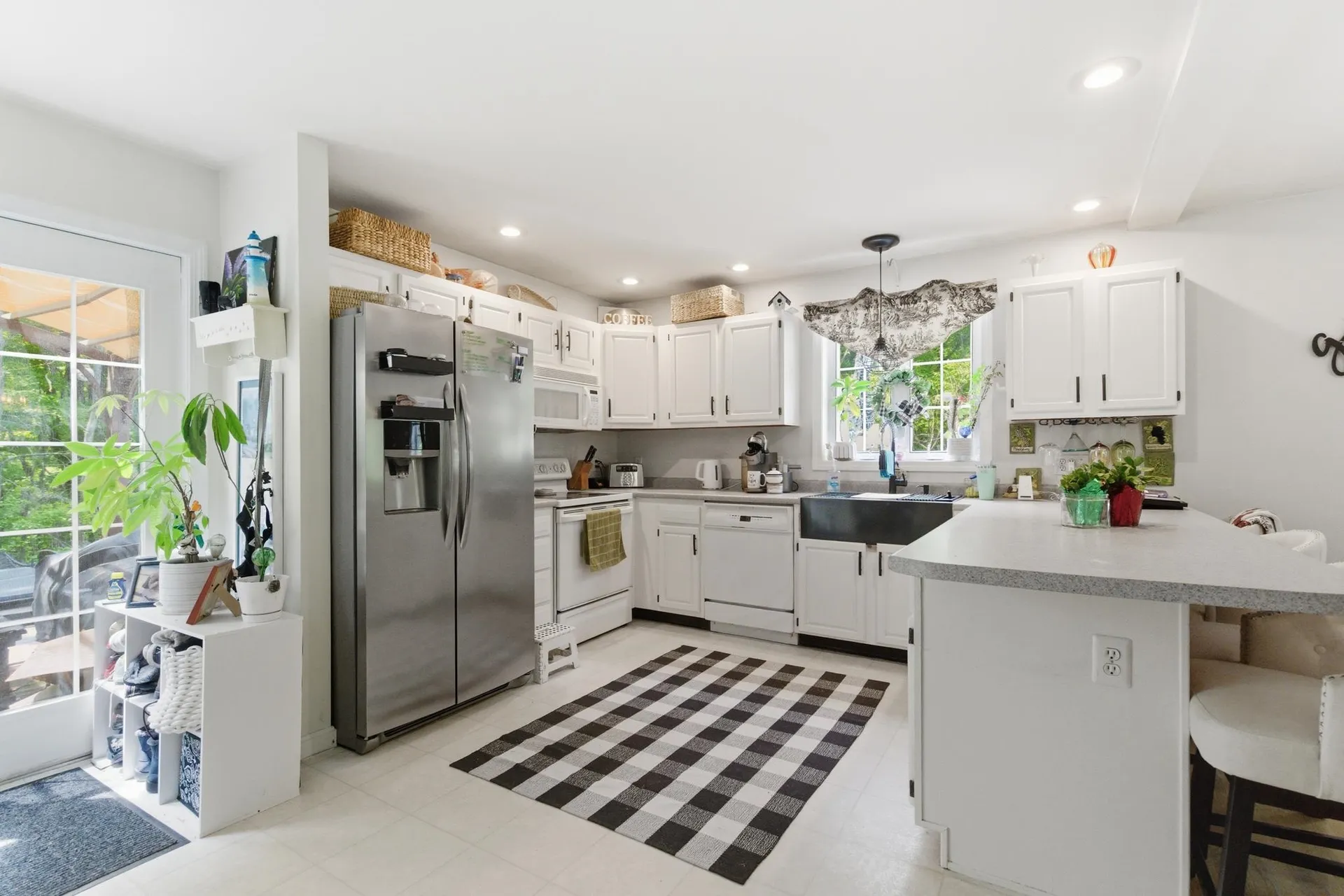 4 Norris Farm Road Raymond NH 03077