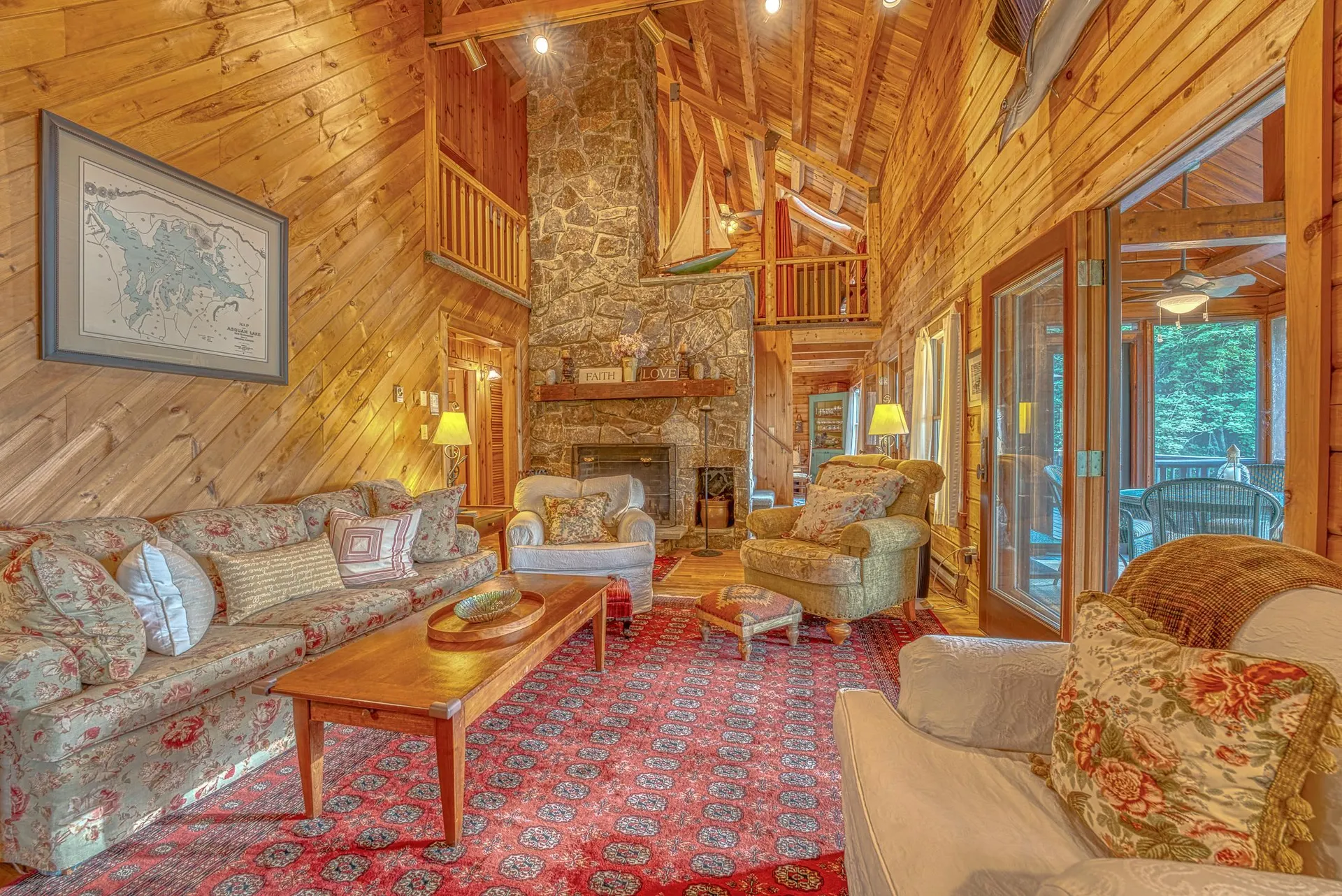 11 Squamasee Road Holderness NH 03245