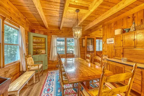 11 Squamasee Road Holderness NH 03245