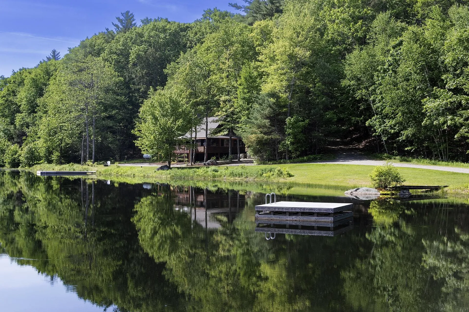 385 Irish Hill Road Hopkinton NH 03229