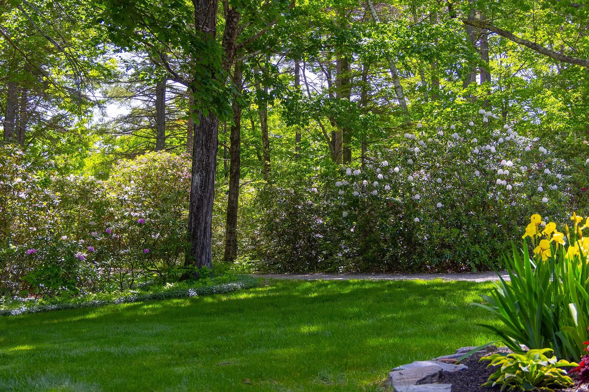 385 Irish Hill Road Hopkinton NH 03229