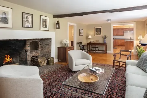 385 Irish Hill Road Hopkinton NH 03229