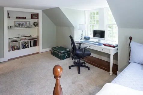 385 Irish Hill Road Hopkinton NH 03229