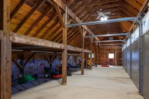 385 Irish Hill Road Hopkinton NH 03229