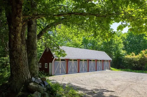385 Irish Hill Road Hopkinton NH 03229