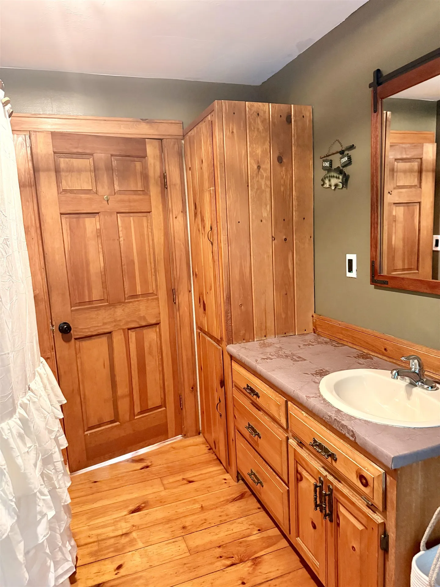83 Main Street Sandown NH 03873