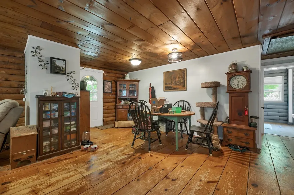 107 Orchard Hill Road Barrington NH 03825