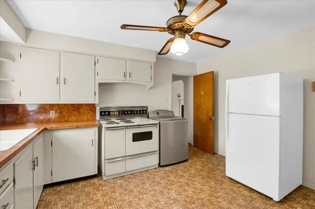 27 Brierwood Lane Burlington VT 05408