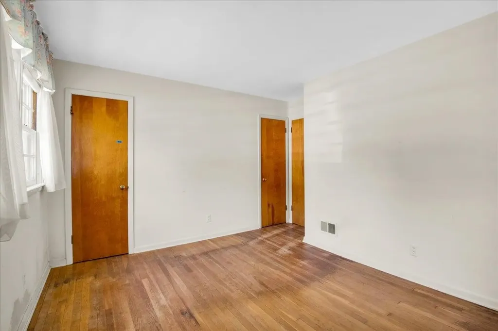 27 Brierwood Lane Burlington VT 05408