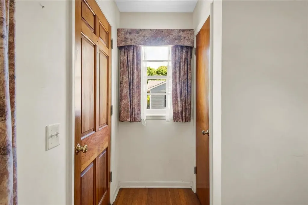27 Brierwood Lane Burlington VT 05408