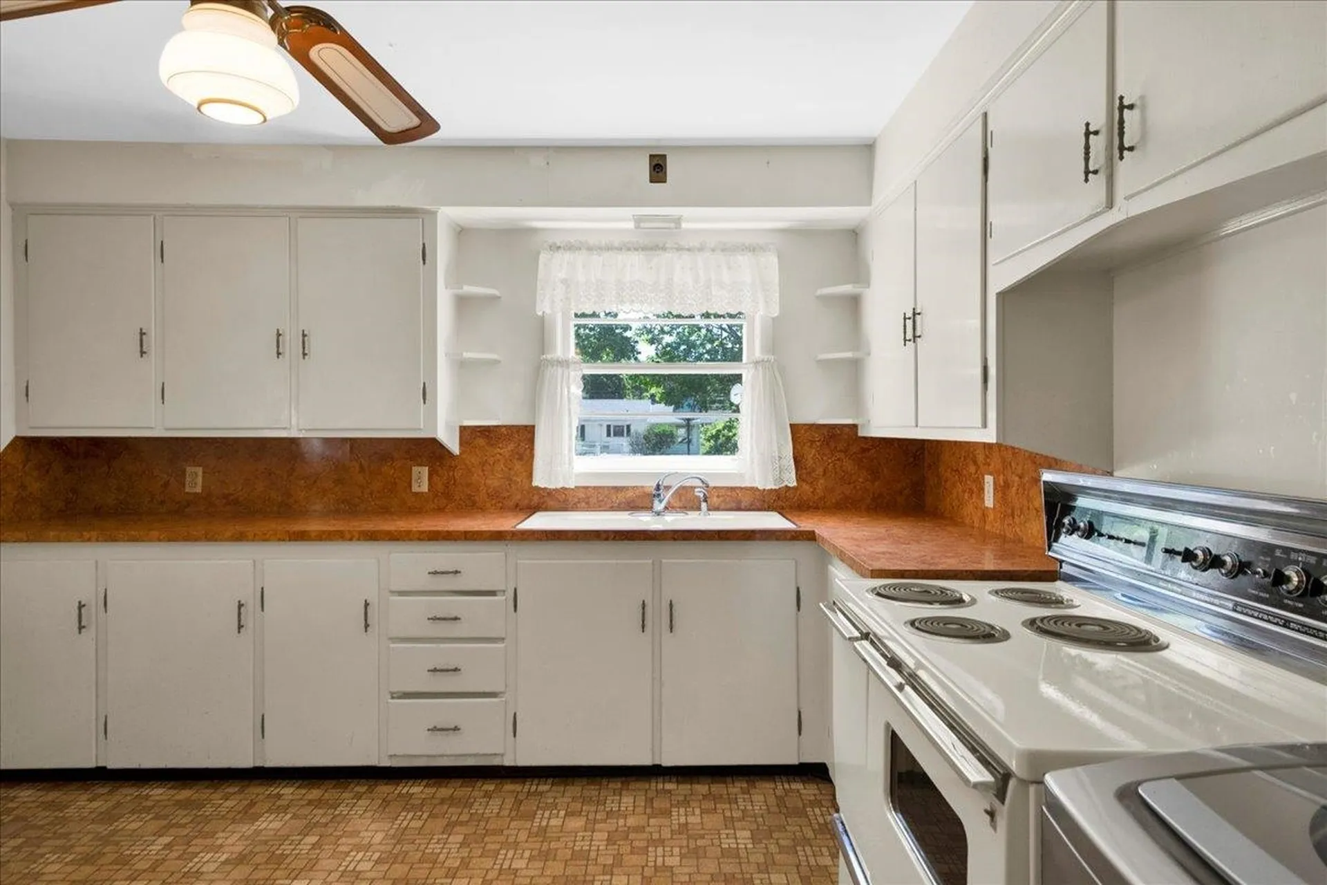 27 Brierwood Lane Burlington VT 05408