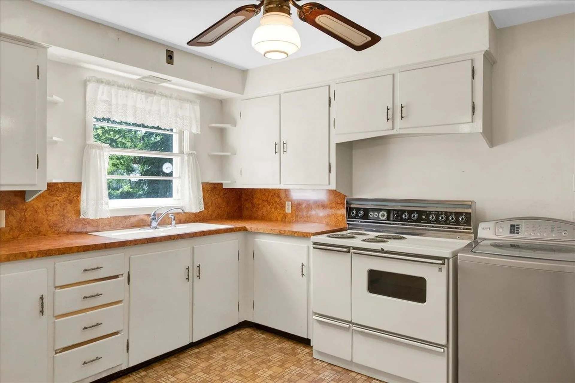27 Brierwood Lane Burlington VT 05408