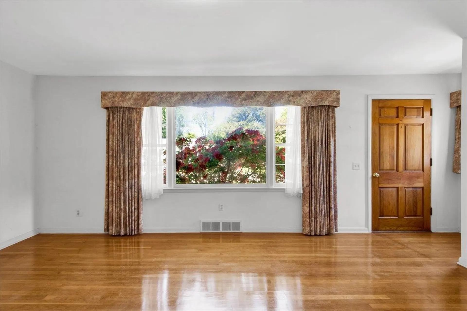 27 Brierwood Lane Burlington VT 05408