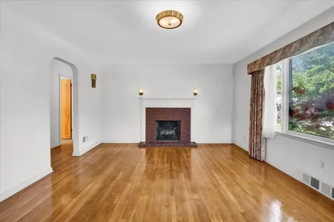 27 Brierwood Lane Burlington VT 05408