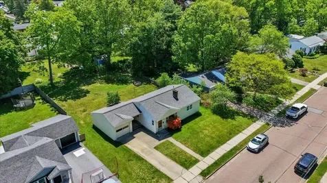 27 Brierwood Lane Burlington VT 05408