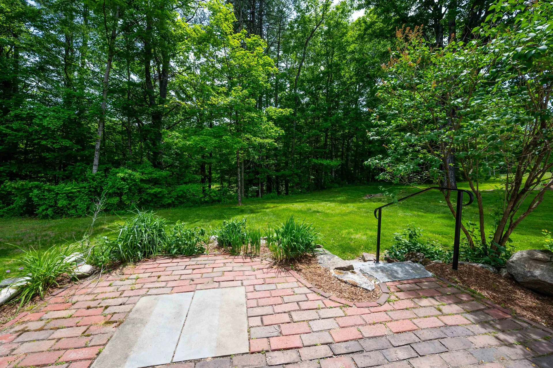 85 Cilleyville Road Andover NH 03216