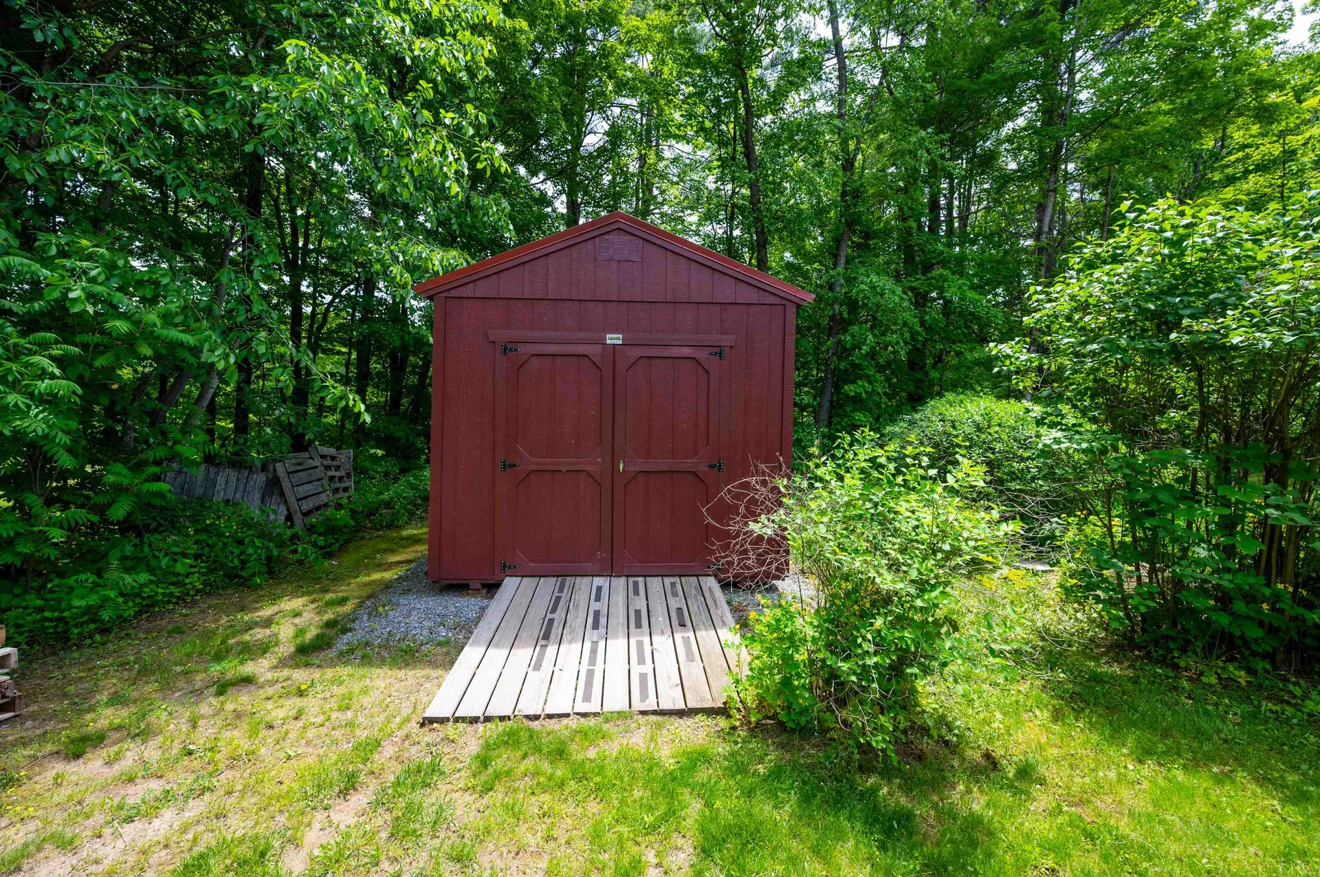 85 Cilleyville Road Andover NH 03216