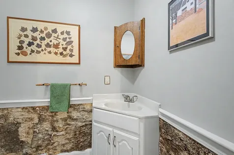 85 Cilleyville Road Andover NH 03216