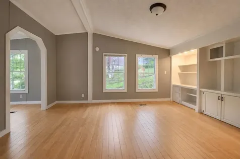7906 Main Road Huntington VT 05462