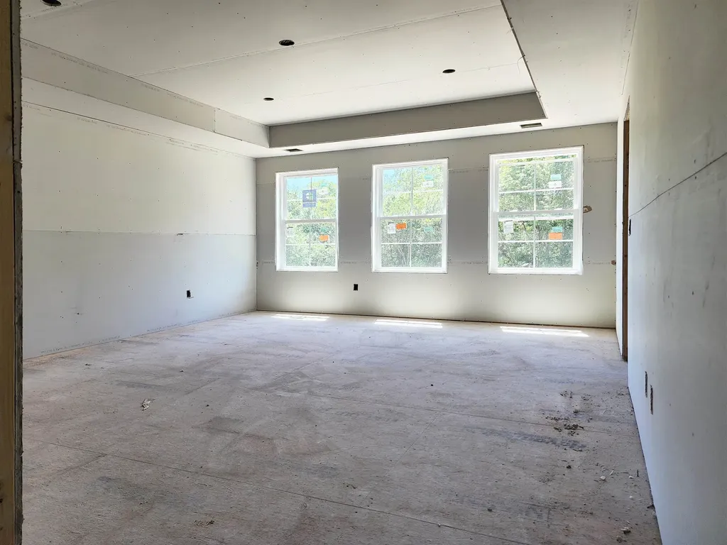4 Campbell Way Windham NH 03087