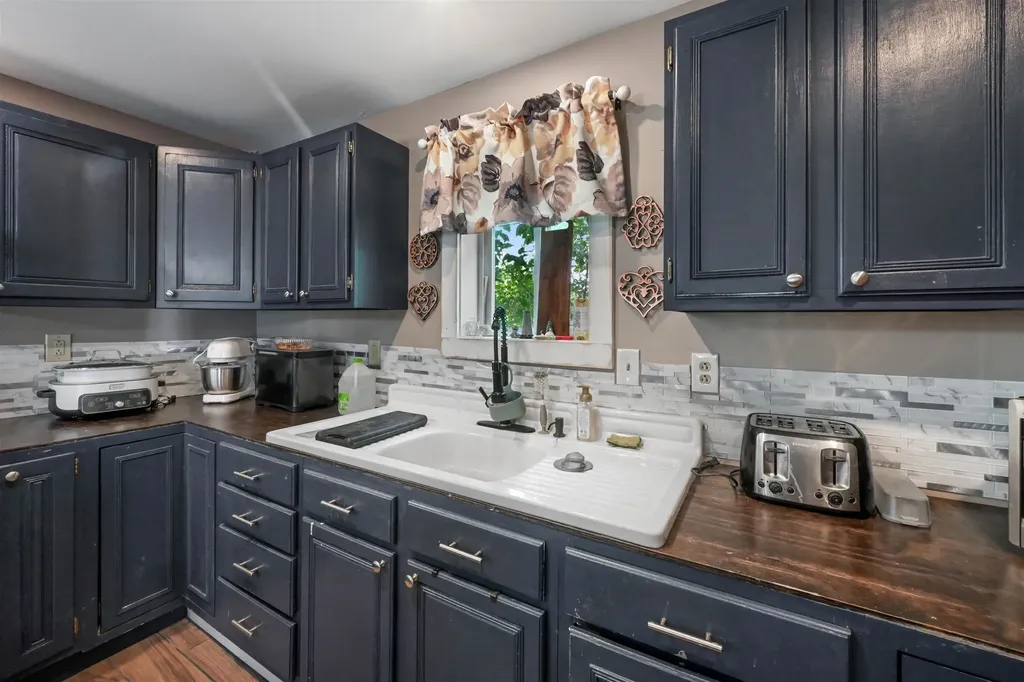 214 Beaman Street Poultney VT 05764