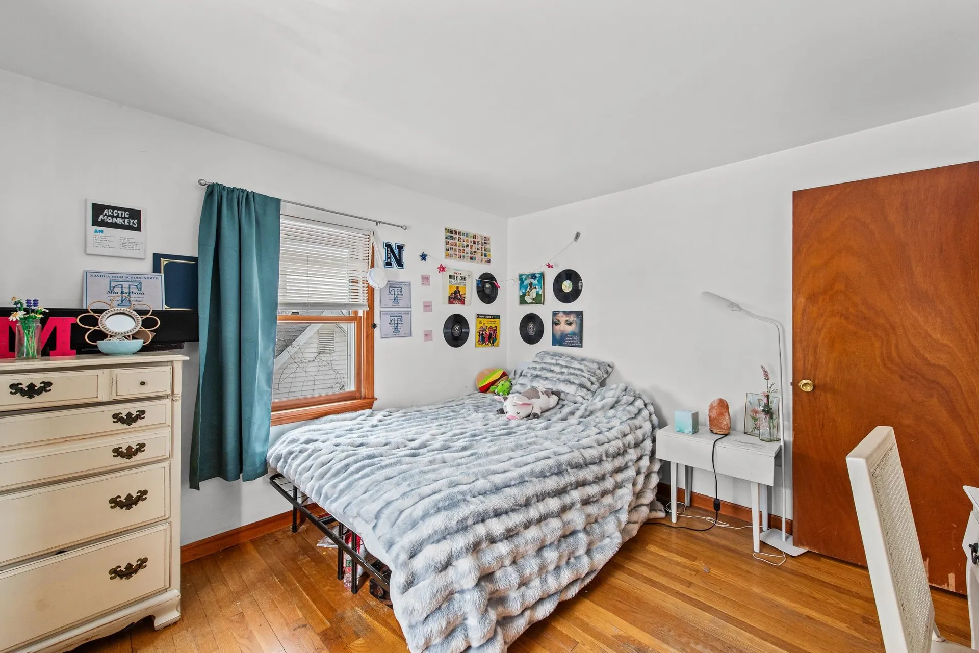 93 1/2 Chandler Street Nashua NH 03064