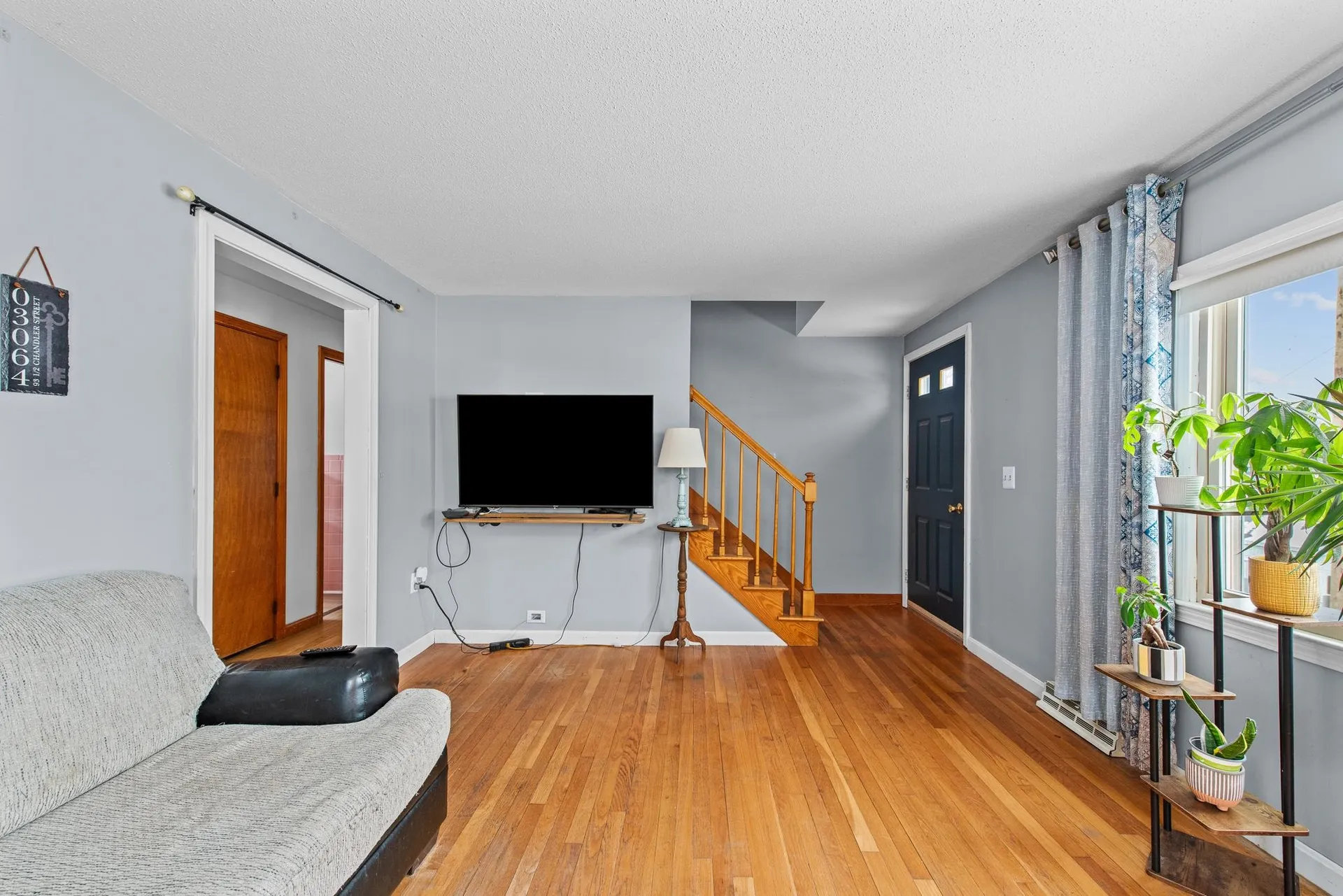 93 1/2 Chandler Street Nashua NH 03064