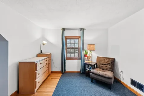 93 1/2 Chandler Street Nashua NH 03064