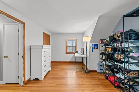 93 1/2 Chandler Street Nashua NH 03064