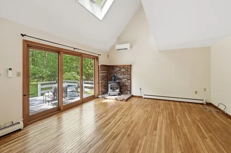 5 Fairchild Drive Durham NH 03824