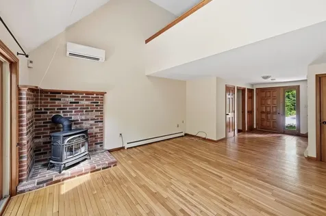 5 Fairchild Drive Durham NH 03824